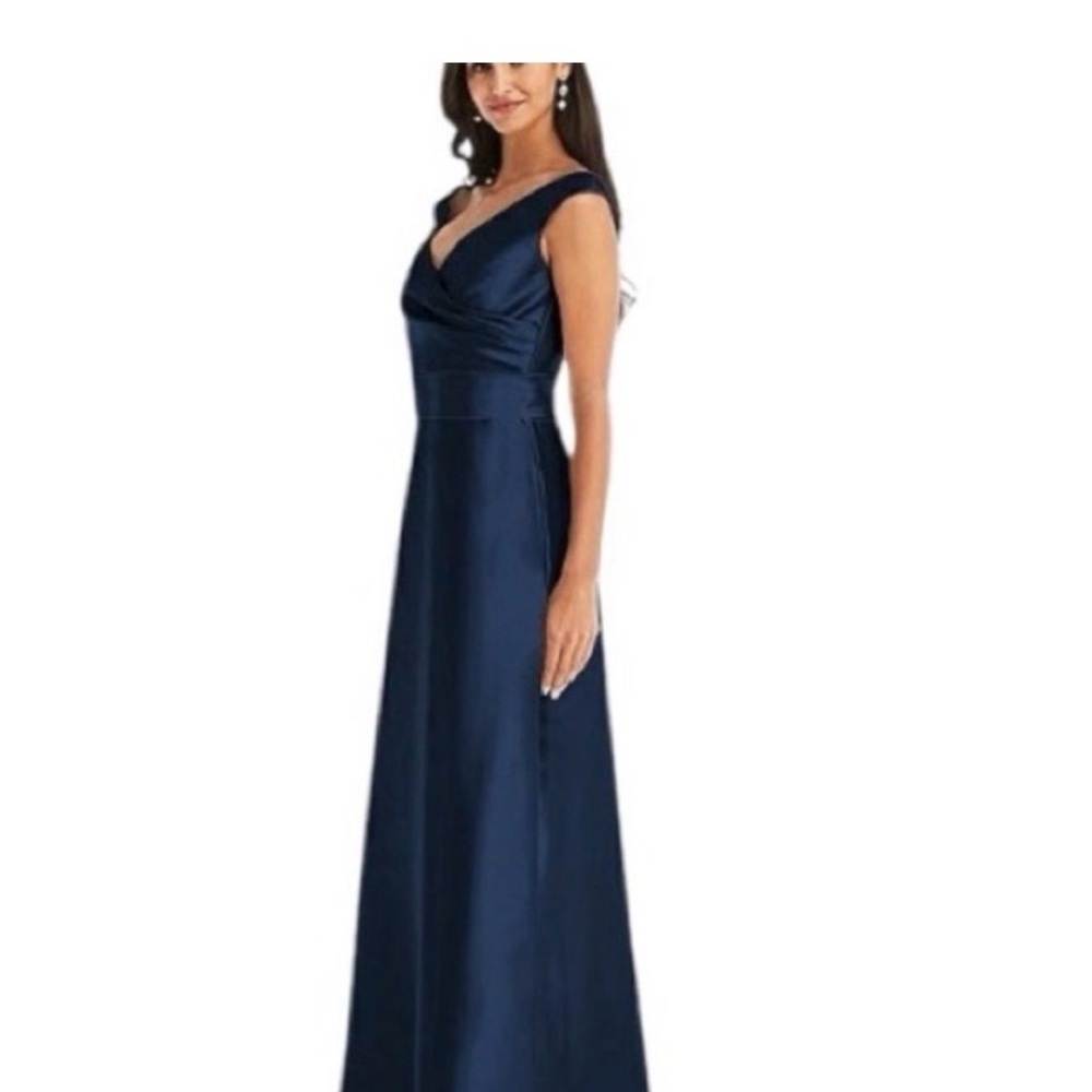 NEW ALFRED SUNG Midnight Blue Off the Shoulder Satin Gown Dress Size 18 - Picture 3 of 11